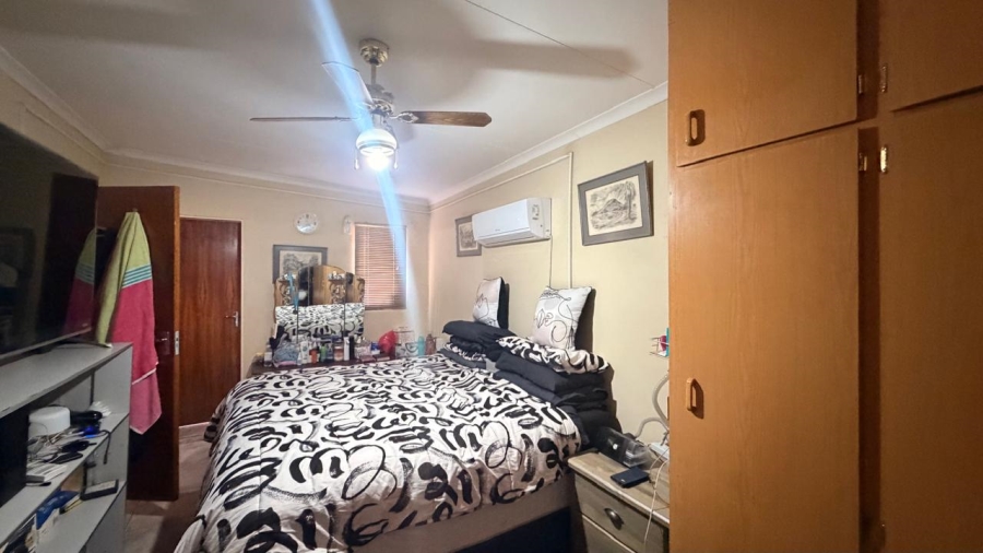 3 Bedroom Property for Sale in Roylglen Gardens Northern Cape